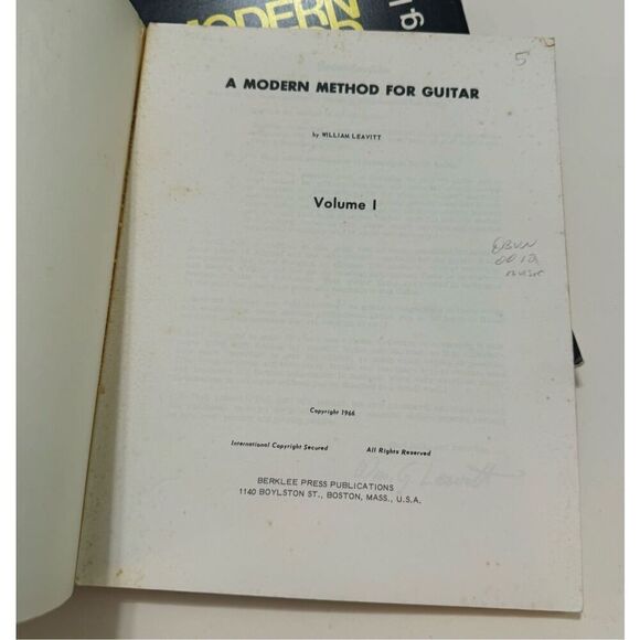 A Modern Method for Guitar - Volumes 1,2 &3 (1966, 1968, 1970) set of 3 - Picture 4 of 14